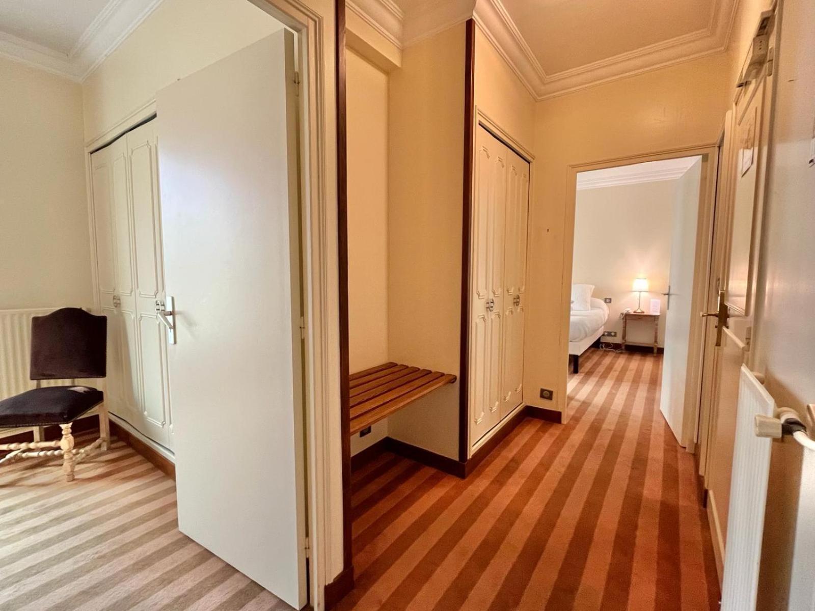 Logis Hotel Le Rivage Gien Esterno foto