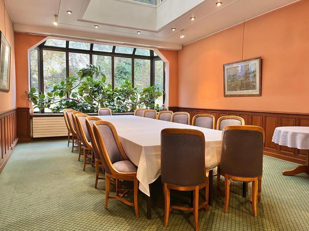 Logis Hotel Le Rivage Gien Esterno foto